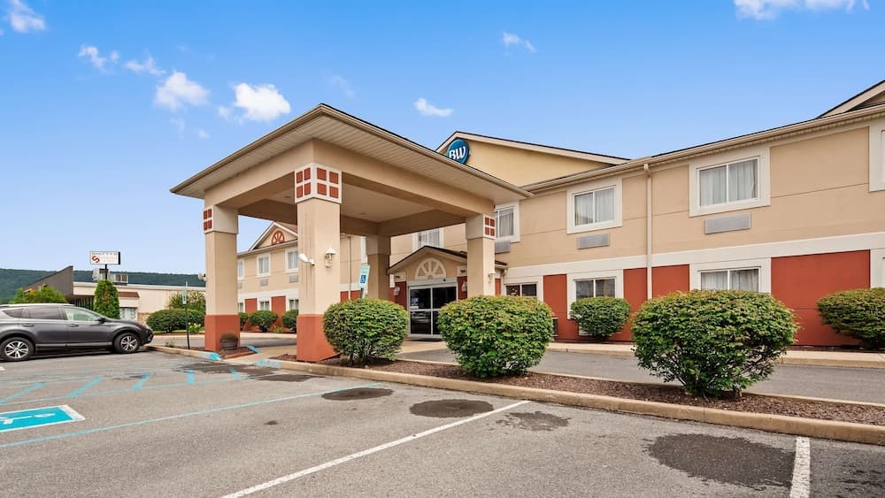 Best Western Nittany Inn Milroy — hotel in Reedsville, Pennsylvania
