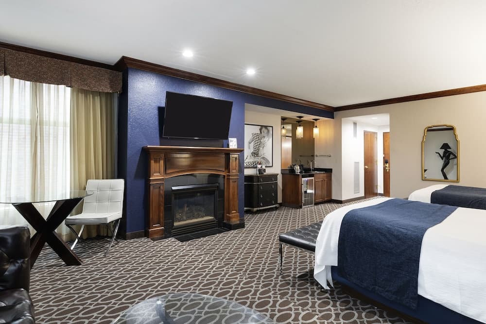 Des Lux Hotel gallery photo in Des Moines, IA — image 46