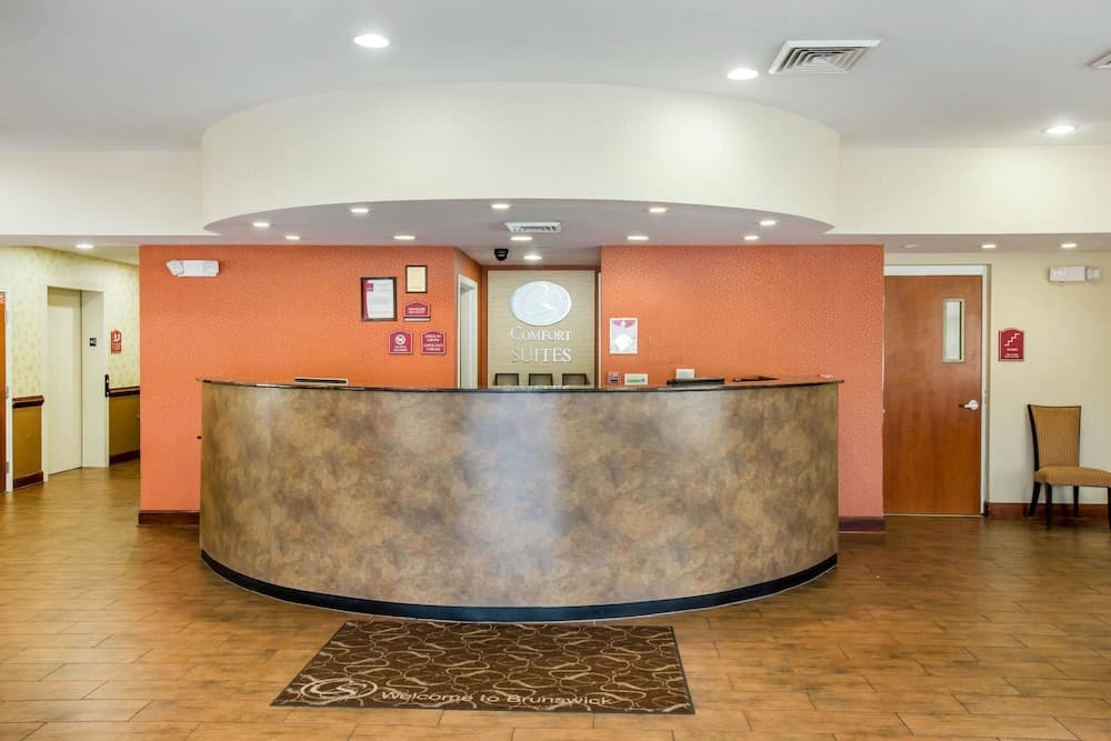 Sunsera Boutique Suites featured exterior or lobby in Brunswick, GA — similar hotel