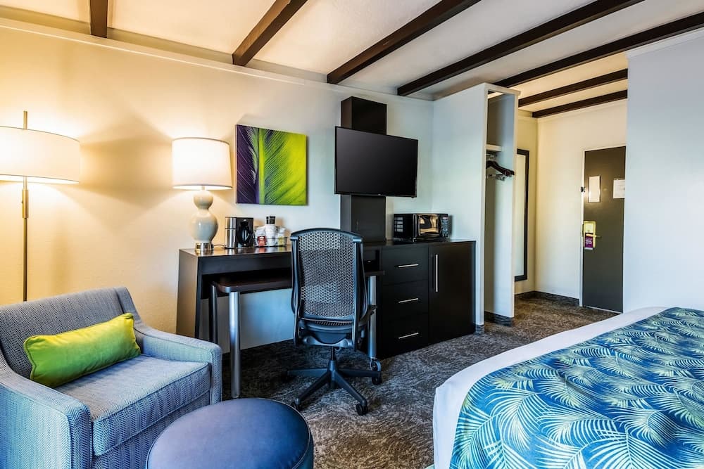 Oasis Hotel and Conv Center, an Ascend Collection Hotel gallery photo in Springfield, MO — image 55