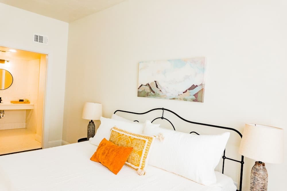 The Crazy Water Hotel interior in Mineral Wells, TX — gallery photo 2
