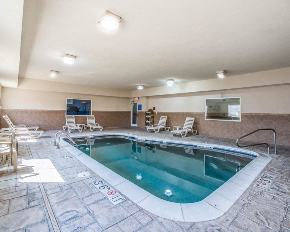 Comfort Suites Columbia - University Area — hotel in Columbia, Missouri