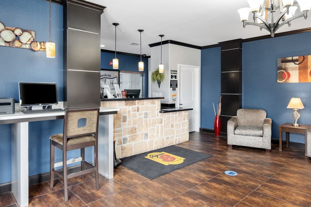 Super 8 by Wyndham Mansfield LA property views in Mansfield, LA — gallery photo 3