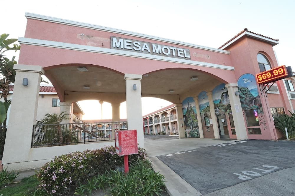 Mesa Motel — hotel in Costa Mesa, California