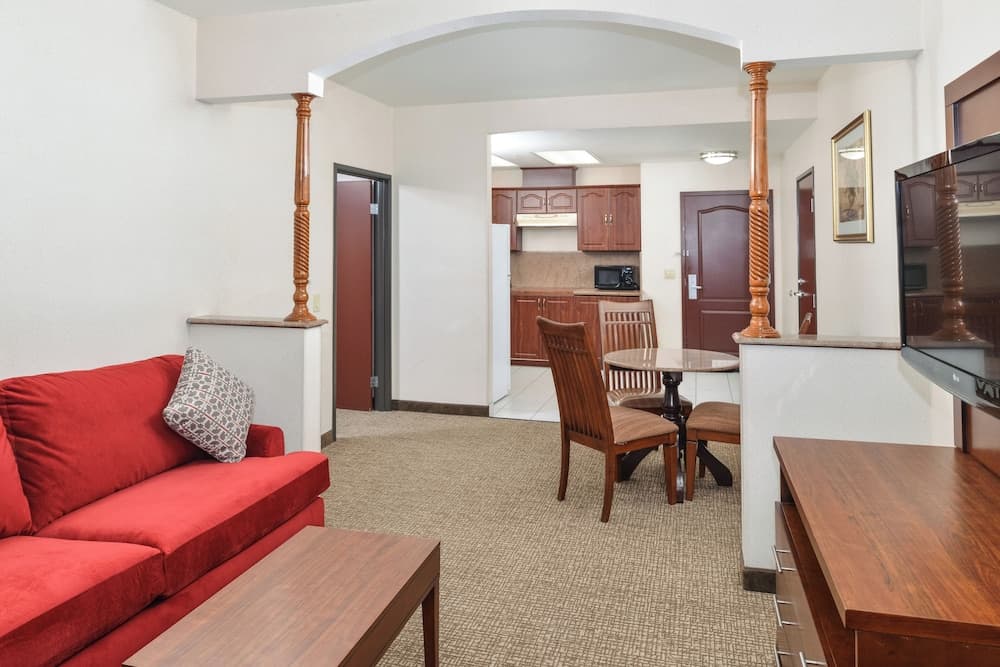 Citrus Suites Redlands Loma Linda Hotel gallery photo in Redlands, CA — image 23
