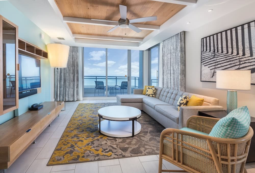 Wyndham Grand Clearwater Beach interior in Clearwater Beach, FL — gallery photo 2