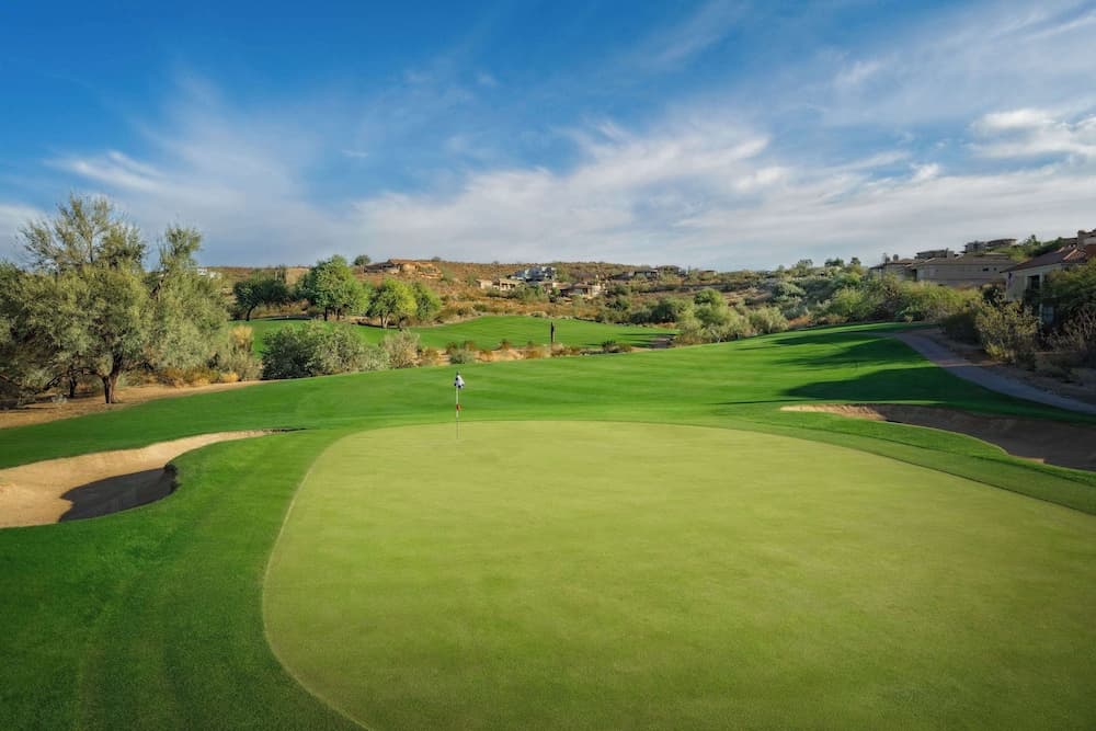 Hilton Phoenix Tapatio Cliffs Resort property views in Phoenix, AZ — gallery photo 3