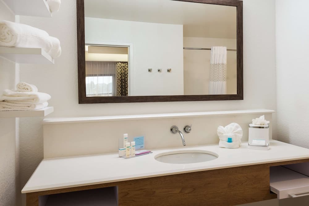 Hampton Inn Bonita Springs/Naples-North gallery photo in Bonita Springs, FL — image 15