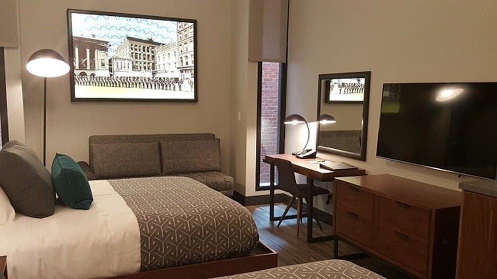 Hotel Vandivort gallery photo in Springfield, MO — image 67
