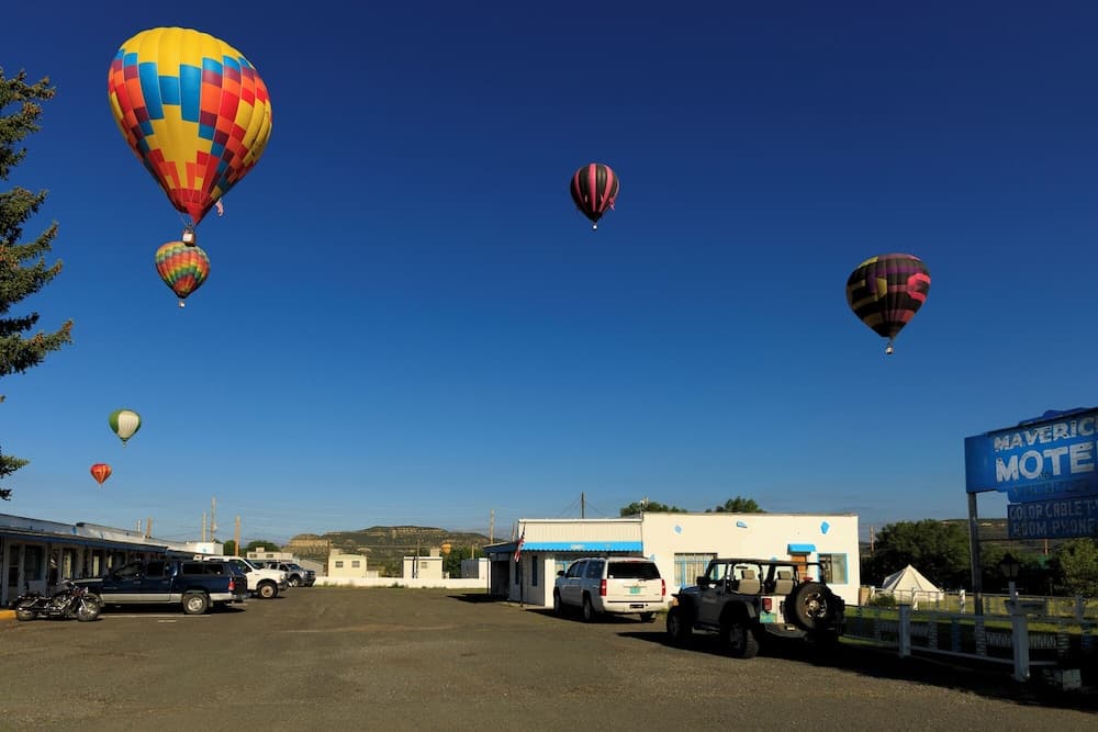 Maverick Motel and Glamp Ground property views in Raton, NM — gallery photo 3