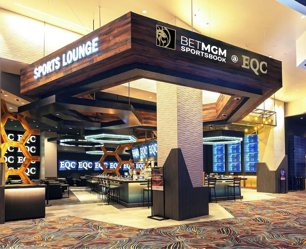 Emerald Queen Hotel and Casino - Tacoma gallery photo in Tacoma, WA — image 20