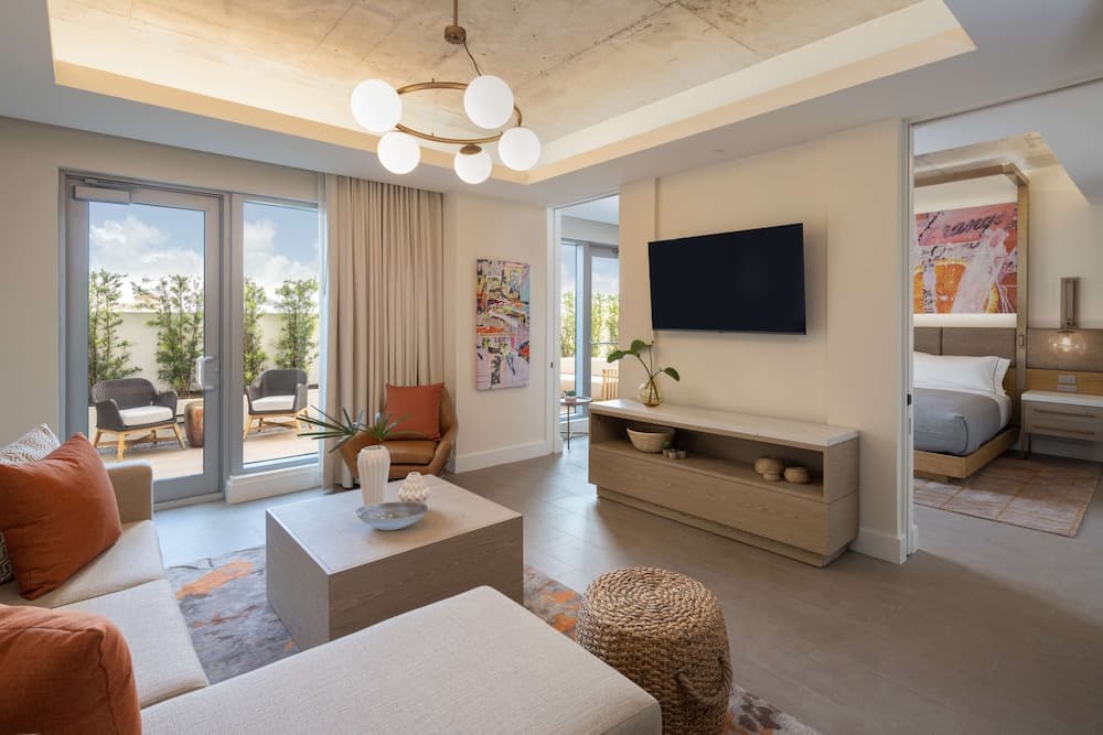 Canopy by Hilton West Palm Beach Downtown interior in West Palm Beach, FL — gallery photo 2