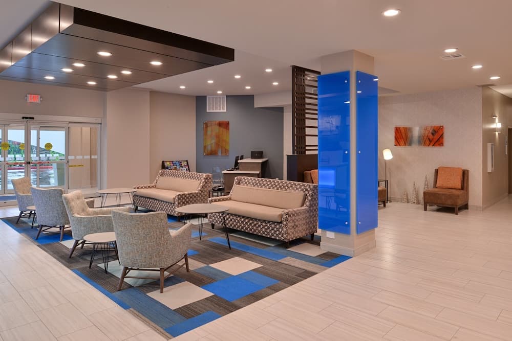 Holiday Inn Express & Suites Houston E - Pasadena by IHG gallery photo in Pasadena, TX — image 17