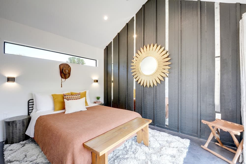 Lucky Arrow Retreat - Dripping Springs gallery photo in Dripping Springs, TX — image 12