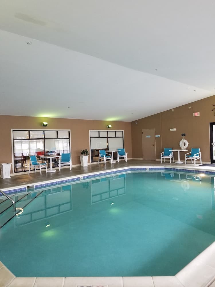 Holiday Inn Express Hotel and Suites Kingsport by IHG gallery photo in Kingsport, TN — image 9