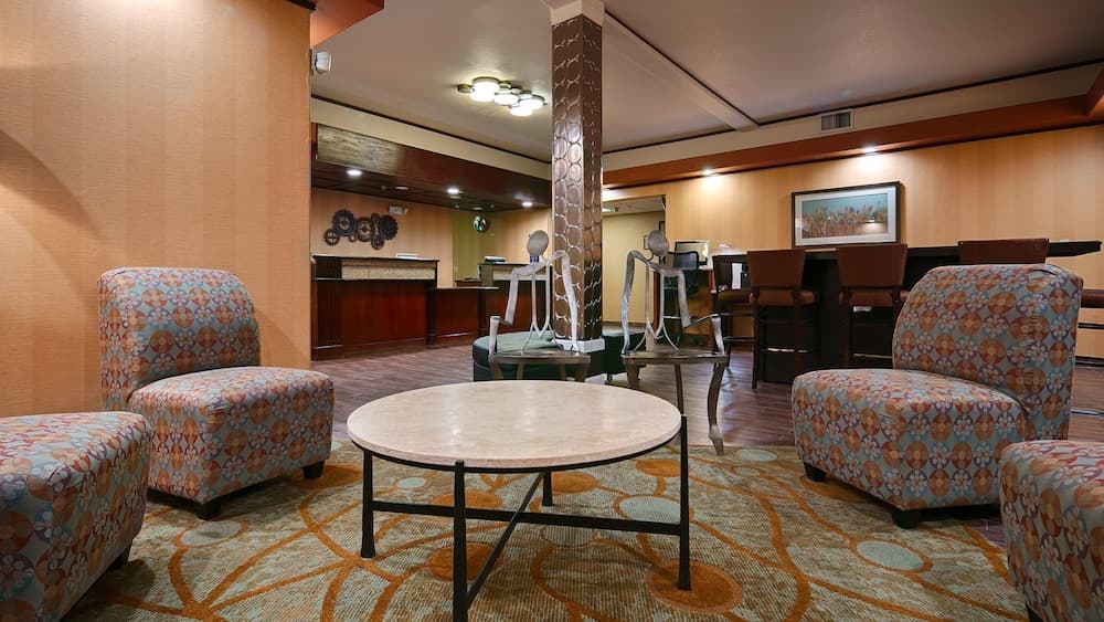Best Western Plus Rama Inn & Suites property views in La Grande, OR — gallery photo 3