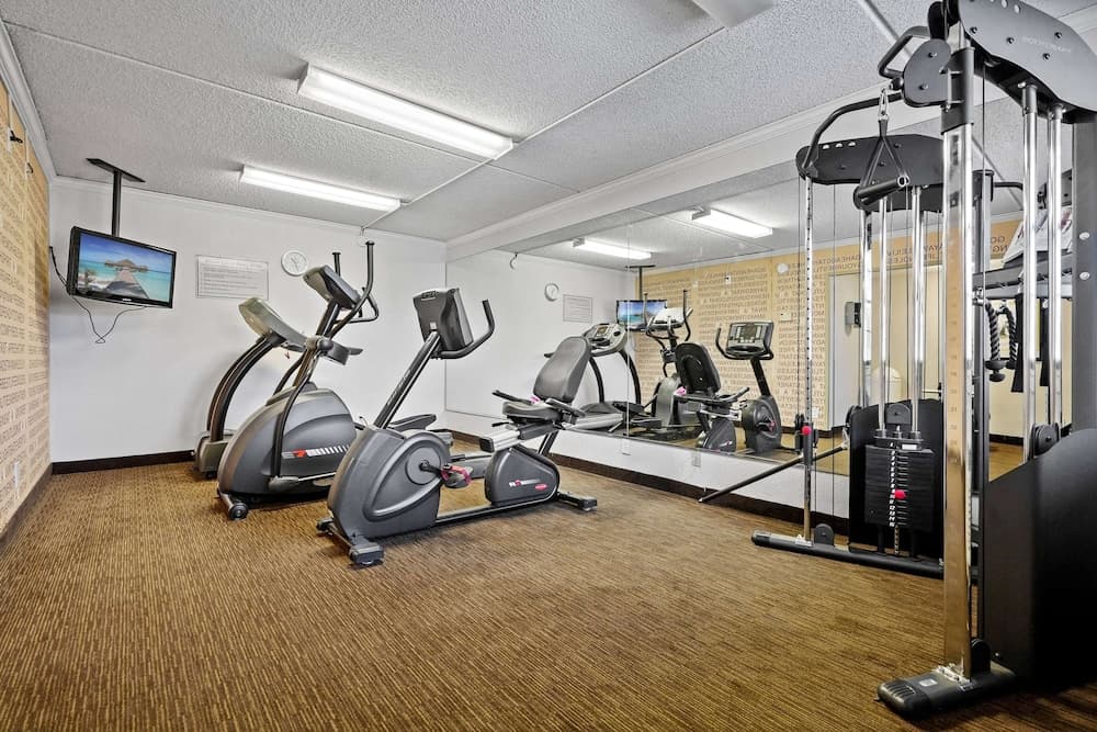 La Quinta Inn by Wyndham Costa Mesa / Newport Beach gallery photo in Costa Mesa, CA — image 41