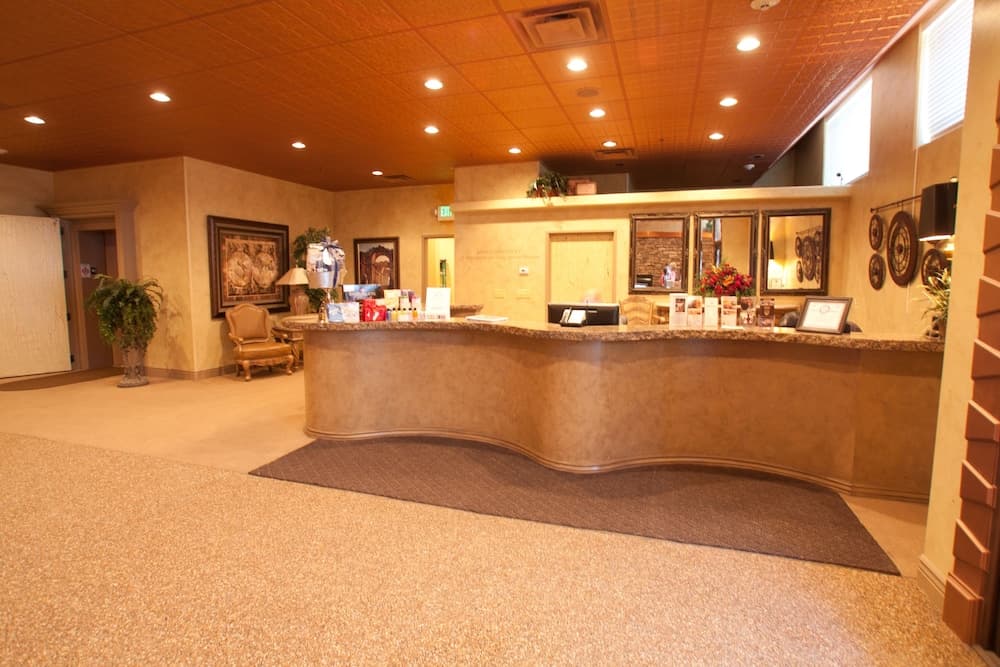 Destinations Inn interior in Idaho Falls, ID — gallery photo 2