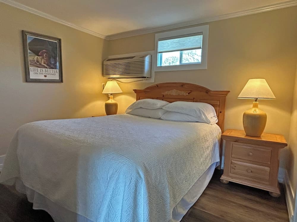 The Island Inn on Martha's Vineyard interior in Oak Bluffs, MA — gallery photo 2