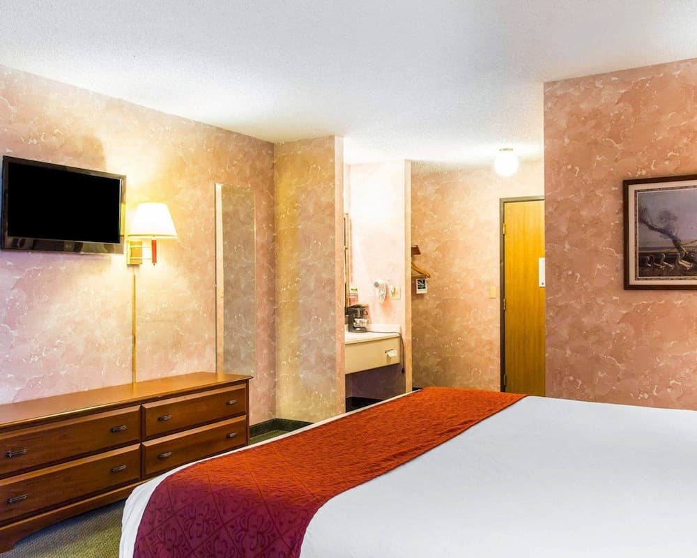 Econo Lodge Longmont East gallery photo in Longmont, CO — image 6