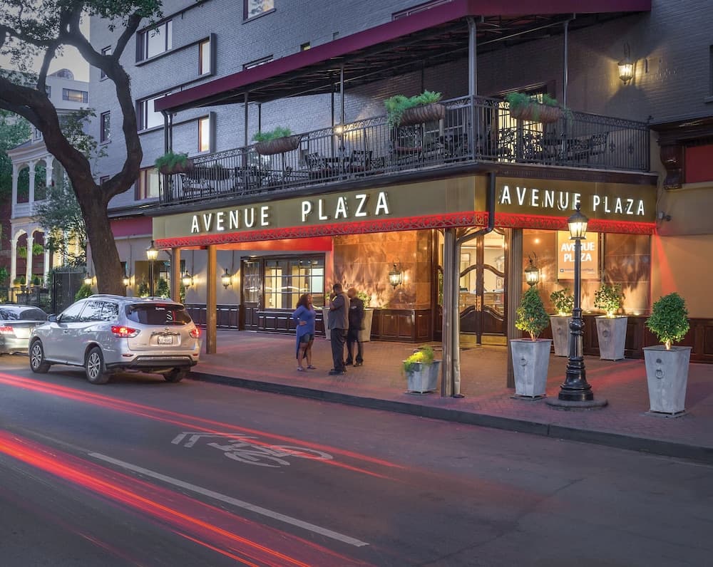 Club Wyndham Avenue Plaza featured exterior or lobby in New Orleans, LA — similar hotel