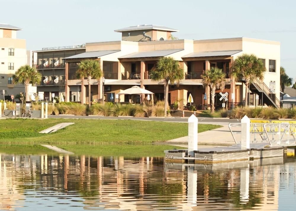 The Citrus on the Lake gallery photo in Tavares, FL — image 8