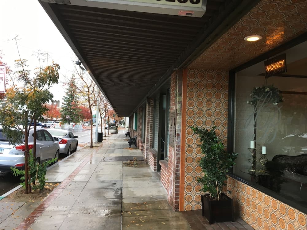 Hotel Burgess gallery photo in Reedley, CA — image 15