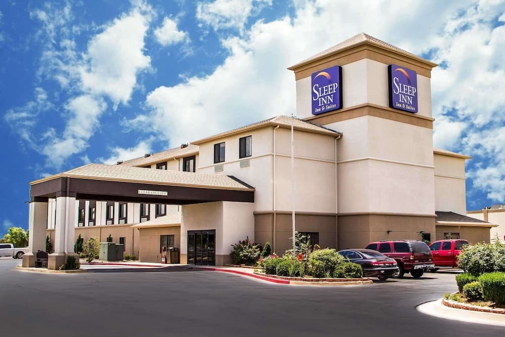 Sleep Inn & Suites Oklahoma City North featured exterior or lobby in Oklahoma City, OK — similar hotel