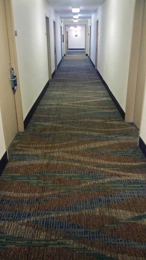 Sioux City Inn property views in Sioux City, IA — gallery photo 3