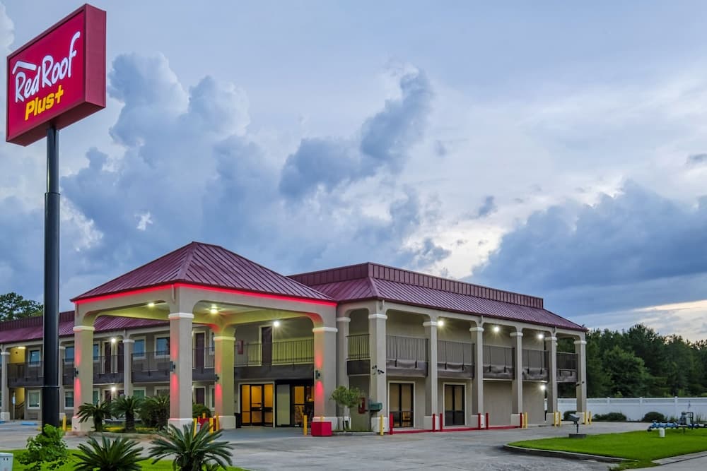 Red Roof Inn PLUS+ Hammond featured exterior or lobby in Hammond, LA — similar hotel