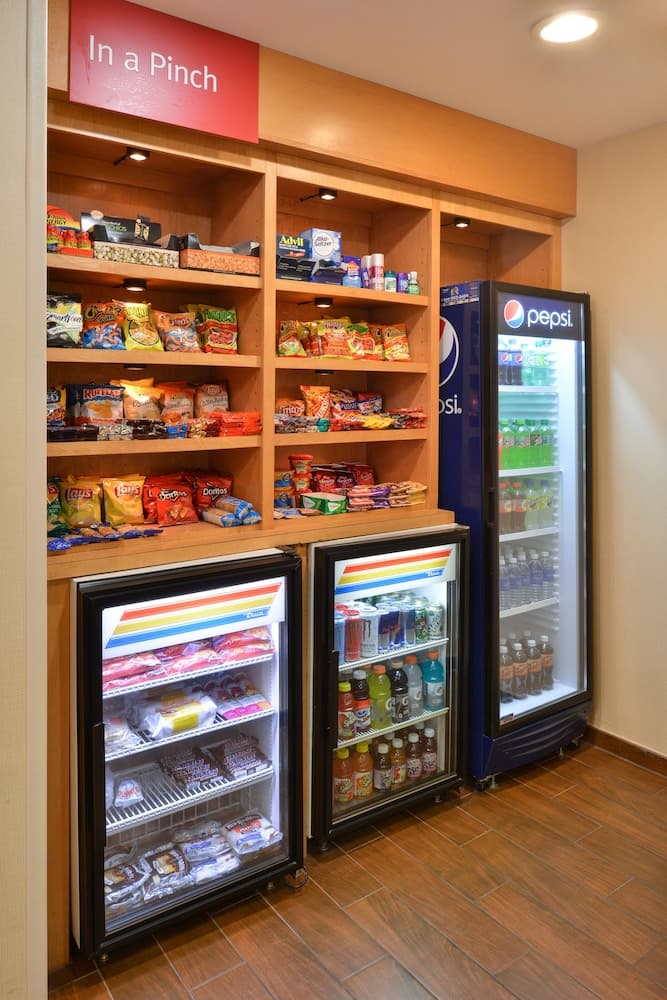 Towneplace Suites by Marriott Warren gallery photo in Warren, MI — image 39
