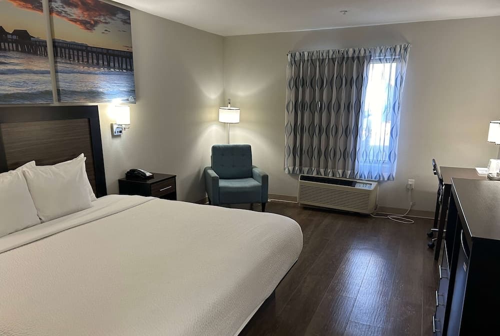 Days Inn by Wyndham Panama City/Callaway gallery photo in Panama City, FL — image 7