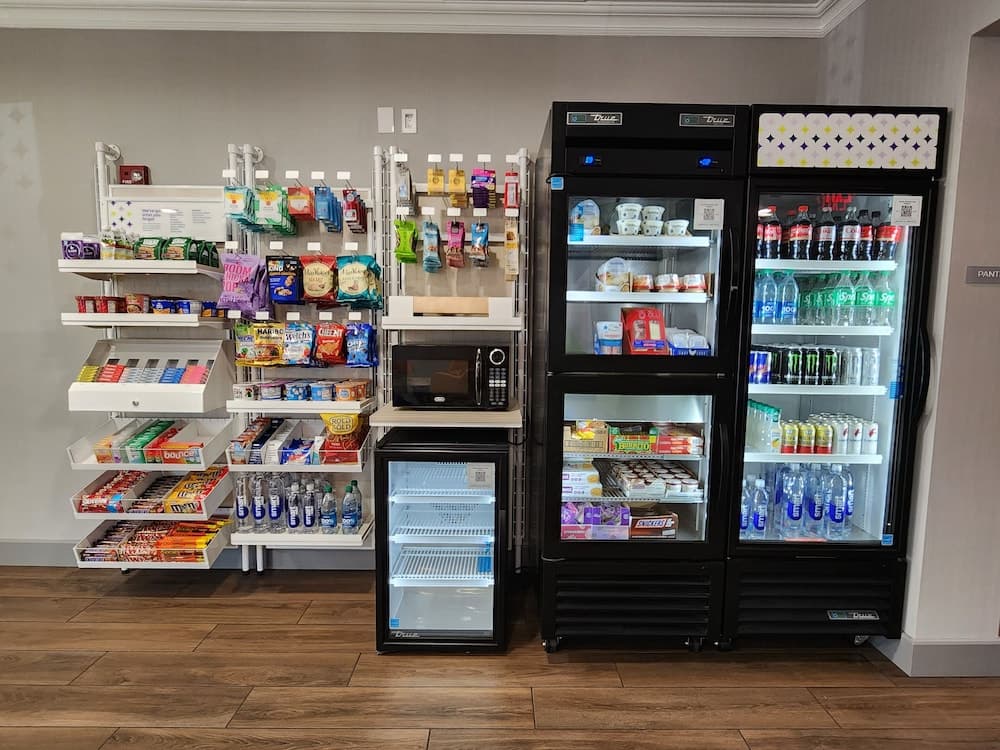 Spark by Hilton Rahway interior in Rahway, NJ — gallery photo 2