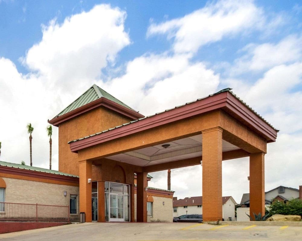 Econo Lodge Inn & Suites Eagle Pass featured exterior or lobby in Eagle Pass, TX — similar hotel