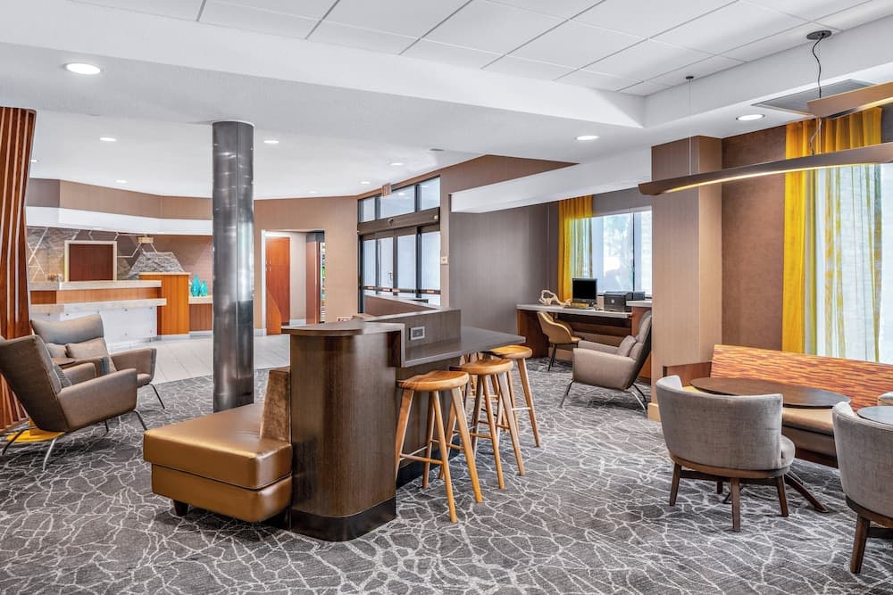 SpringHill Suites by Marriott San Diego-Scripps Poway interior in San Diego, CA — gallery photo 2