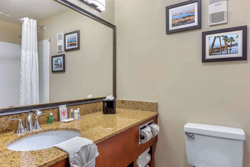 Comfort Inn Escondido San Diego North County gallery photo in Escondido, CA — image 24