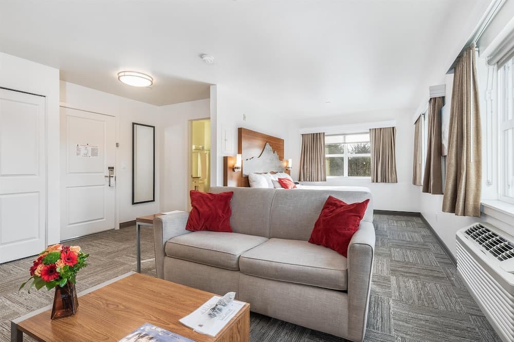 Marshall Suites Bainbridge Island, SureStay Collection by BW gallery photo in Bainbridge, WA — image 9