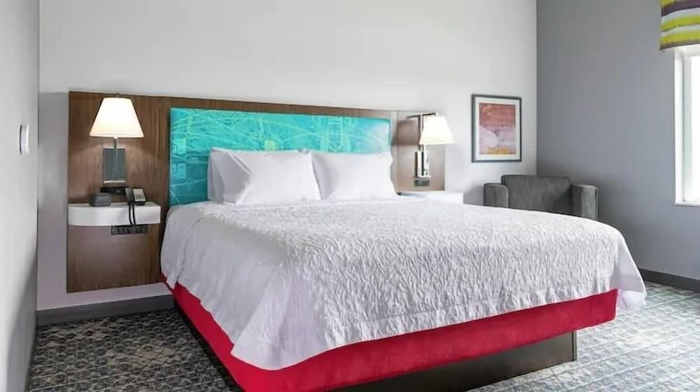 Hampton Inn & Suites North Attleboro gallery photo in North Attleboro — image 11