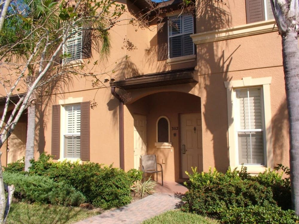 Regal Palms Resort & Spa 3112 featured exterior or lobby in Davenport, FL — similar hotel