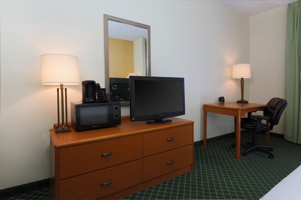 Comfort Inn & Suites Zanesville City Center gallery photo in Zanesville, OH — image 34