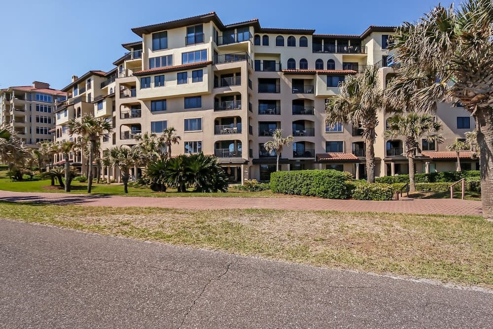 1606 Sea Dunes featured exterior or lobby in Fernandina Beach, FL — similar hotel