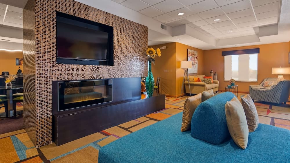 Best Western Plus Hiawatha Hotel property views in Hiawatha, KS — gallery photo 3