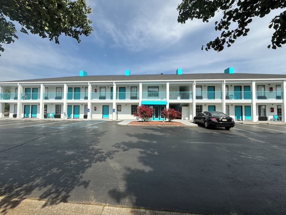Southern Soho Boutique Hotel property views in Oxford, AL — gallery photo 3