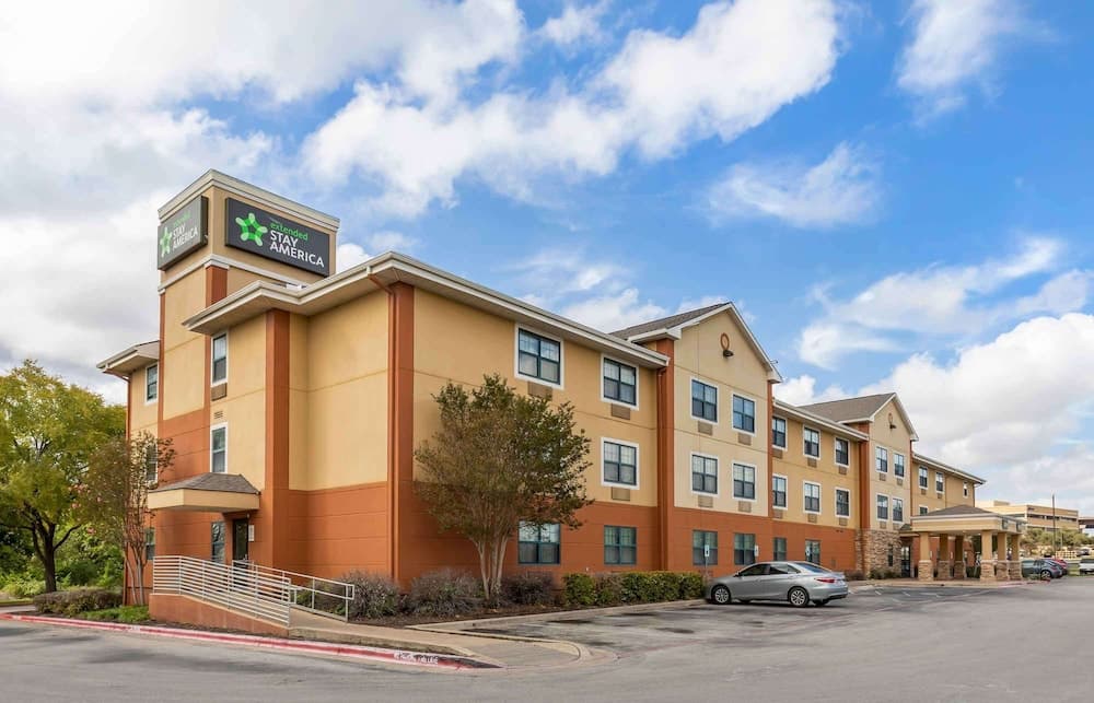 Extended Stay America Suites Austin Round Rock South featured exterior or lobby in Austin, TX — similar hotel