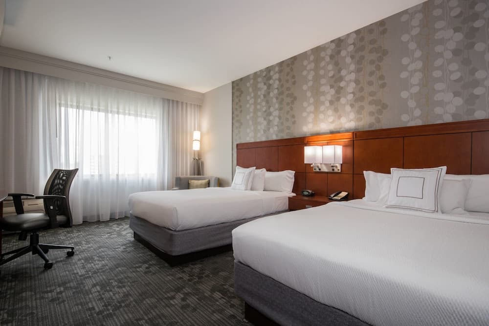 Courtyard Marriott Concord gallery photo in Concord, NC — image 11