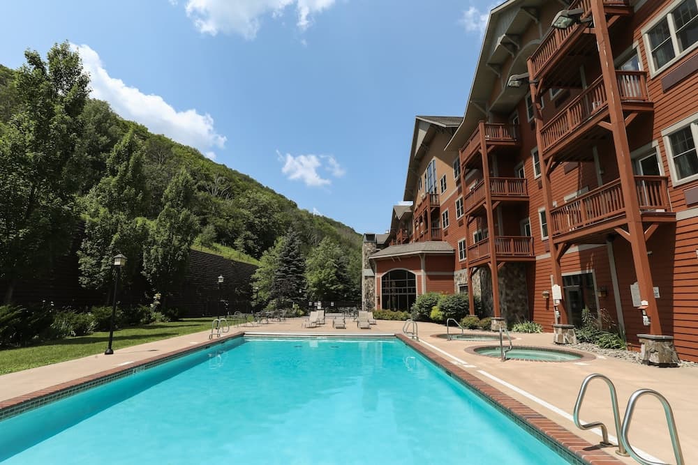 Kaatskill Mountain Club & Condos by Vail Resorts gallery photo in Hunter — image 123