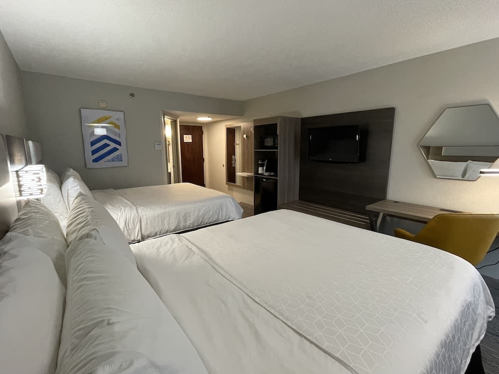 Holiday Inn Express Burlington by IHG gallery photo in Burlington, NC — image 29