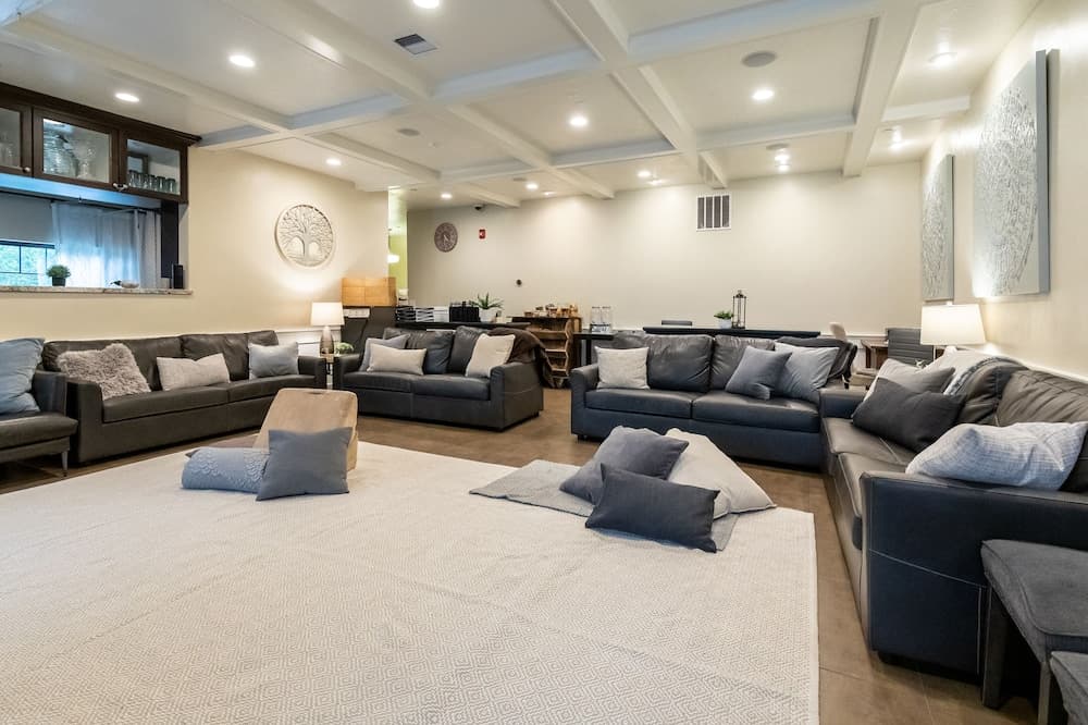 Aspenwood Manor gallery photo in Provo, UT — image 39