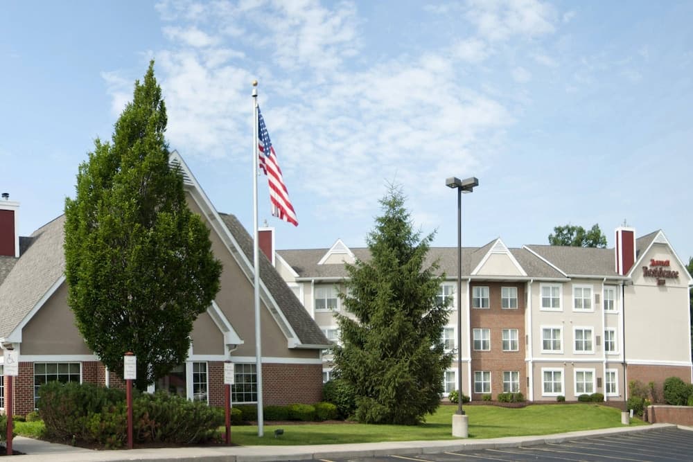 Residence Inn by Marriott Fort Wayne Southwest featured exterior or lobby in Fort Wayne, IN — similar hotel