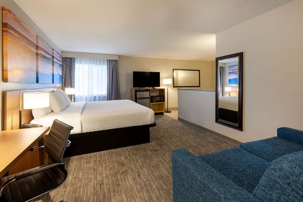Days Inn by Wyndham Sturtevant / Racine / Mount Pleasant gallery photo in Mount Pleasant, WI — image 8